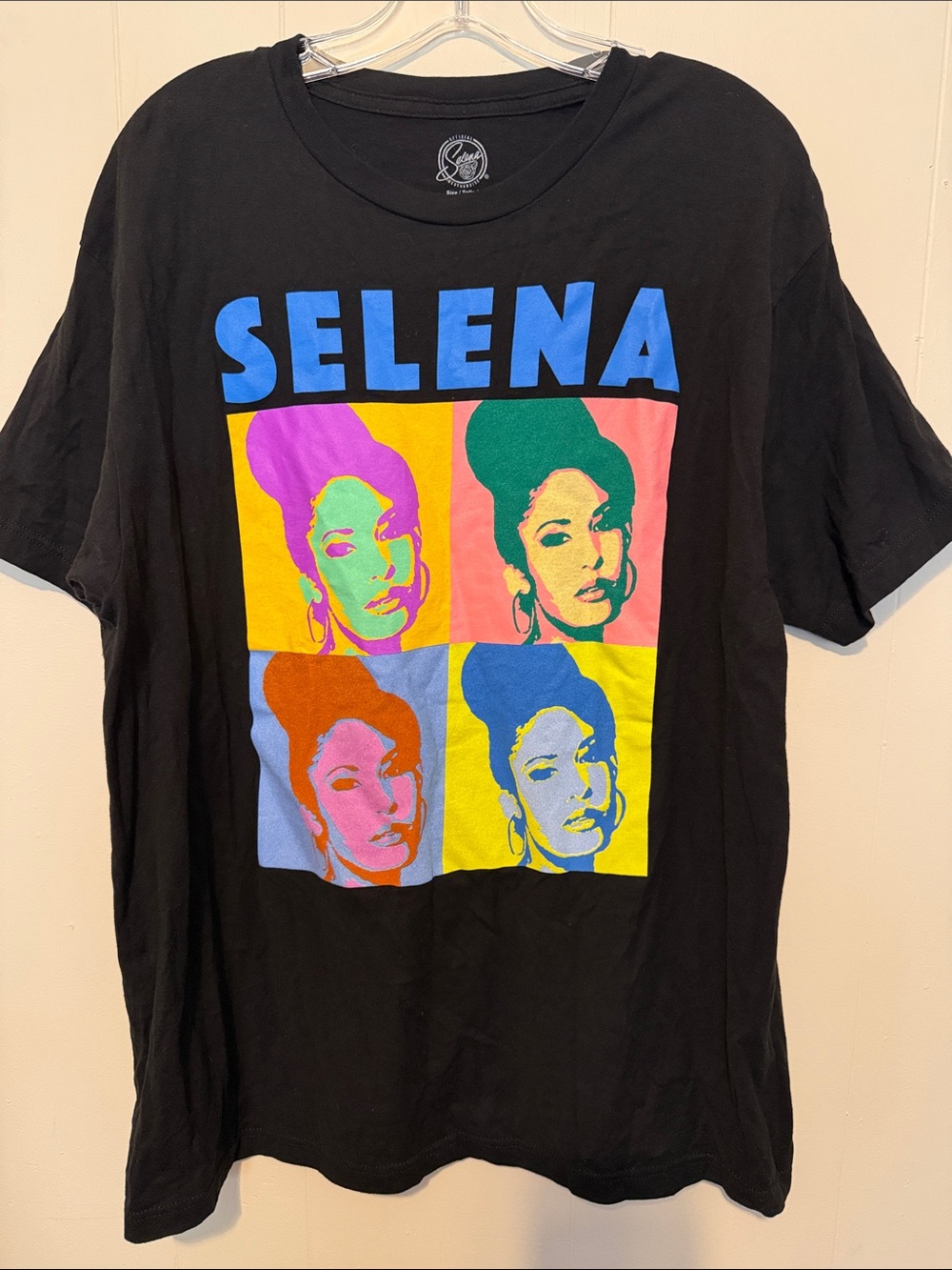 Selena Black Short Sleeve Pop-Art Graphic Tee